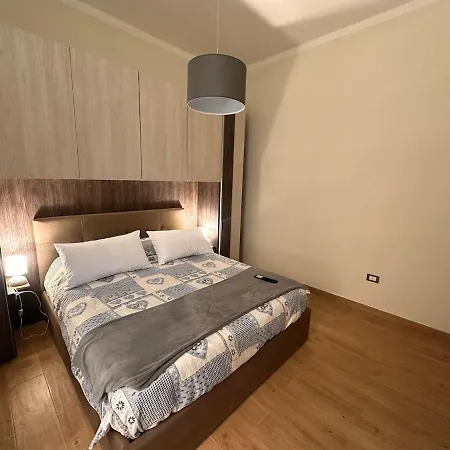 A Ca Della Tilde - Historic Center Apartment La Spezia